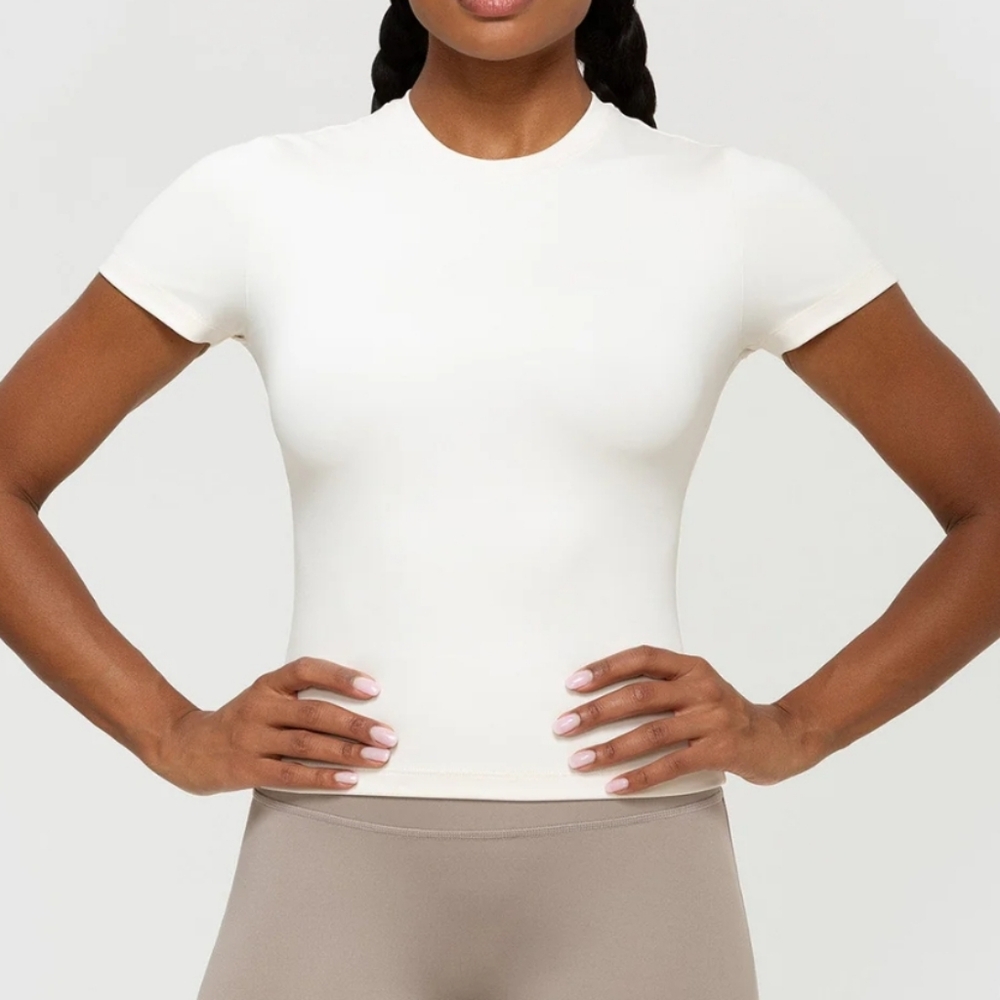 Essential Second Skin Short Sleeve Tee